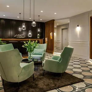 Eye- Boutique Suites, By Bqa *** Budapest